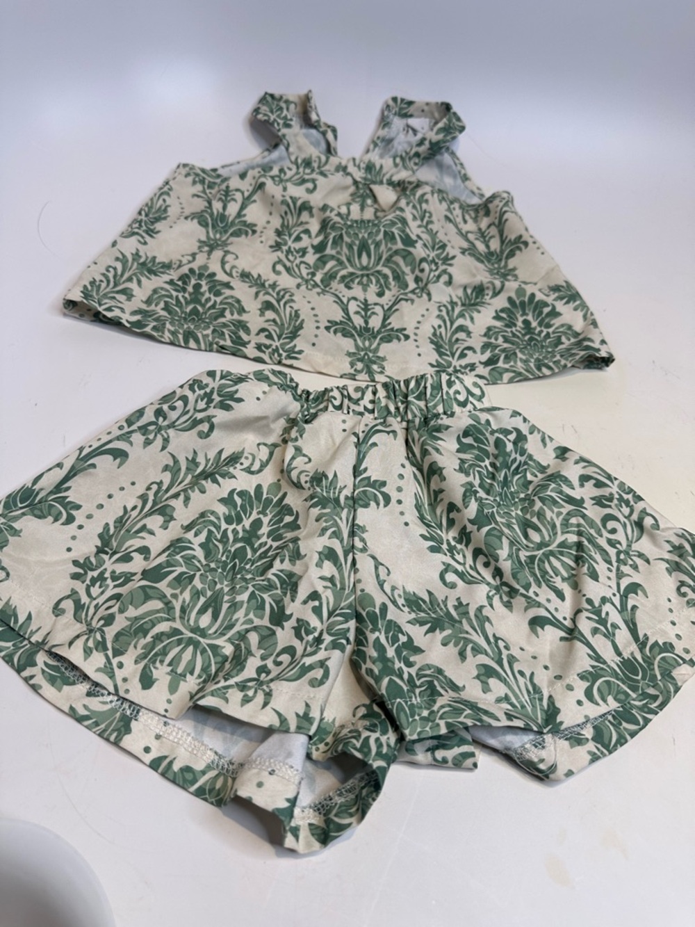 SHEIN Green and Cream Damask Two-Piece Shorts Set